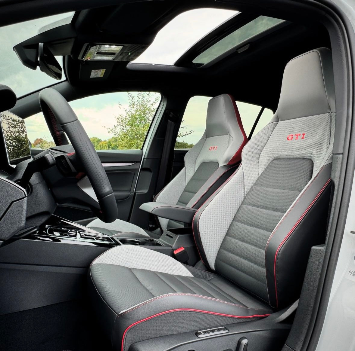 VW Golf 8 GTI Clubsport Weiß