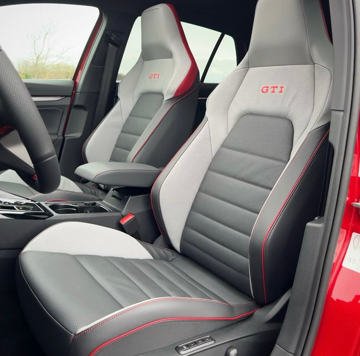 VW Golf 8 GTI Clubsport Rot