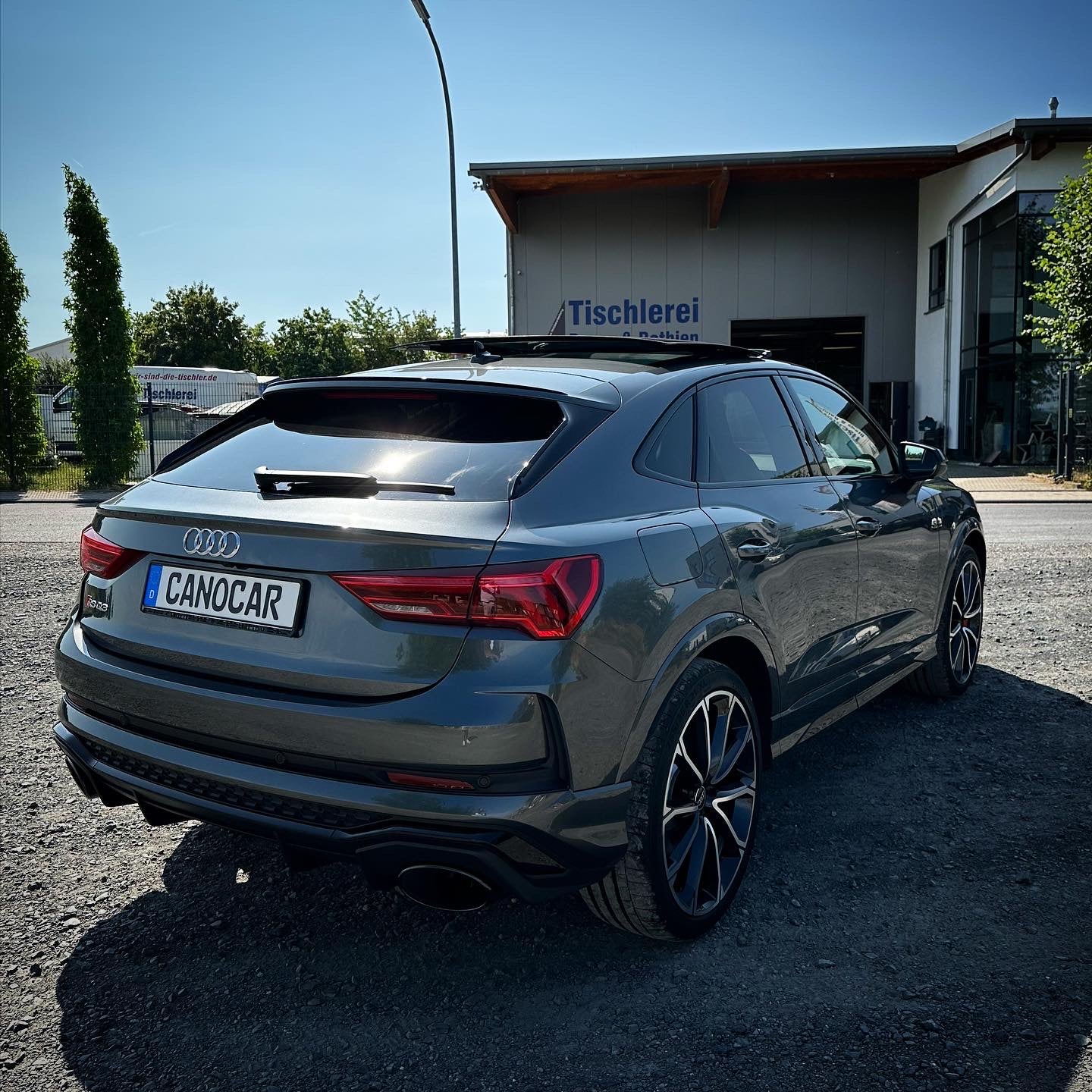 Audi RSQ3 Sportback Grau